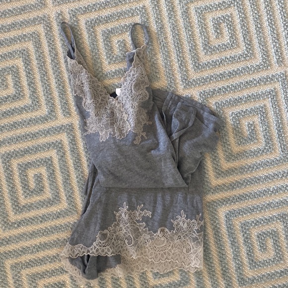 Natori Shangri La PJs, size S - Picture 3 of 5